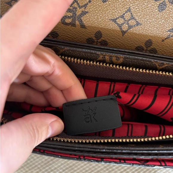 Brown and Black Messenger Bag with Iconic Monogram Design - Picture 5 of 7